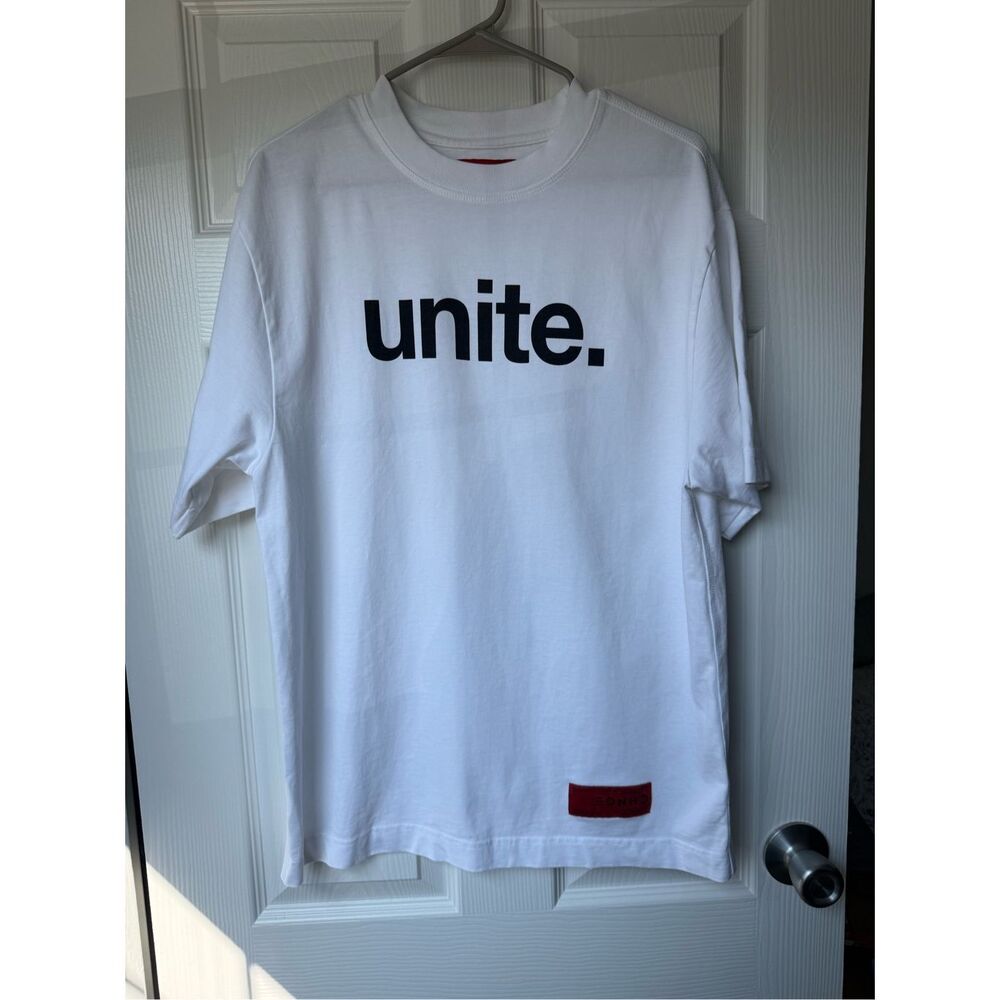 Chnge Mens Medium Unite White Basic T Shirt